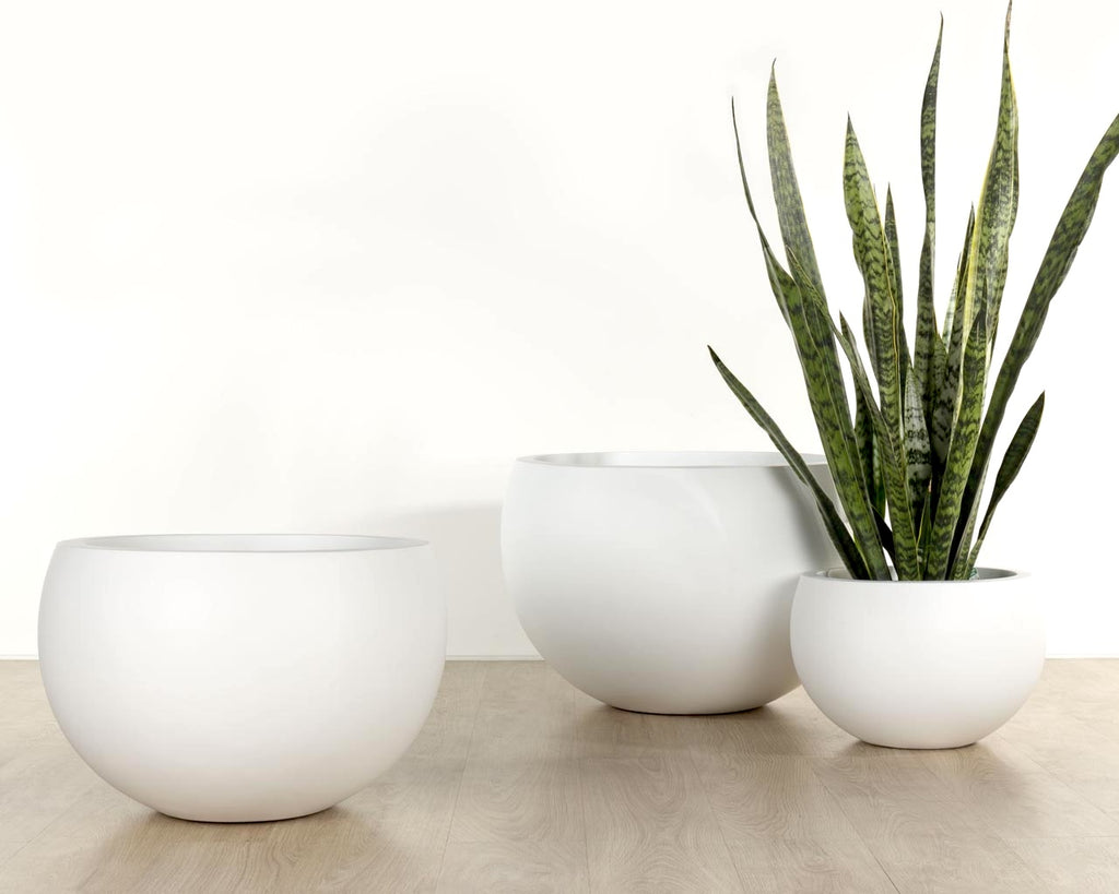 NEW Lightweight Indoor Ball Planter Pot in Matt White