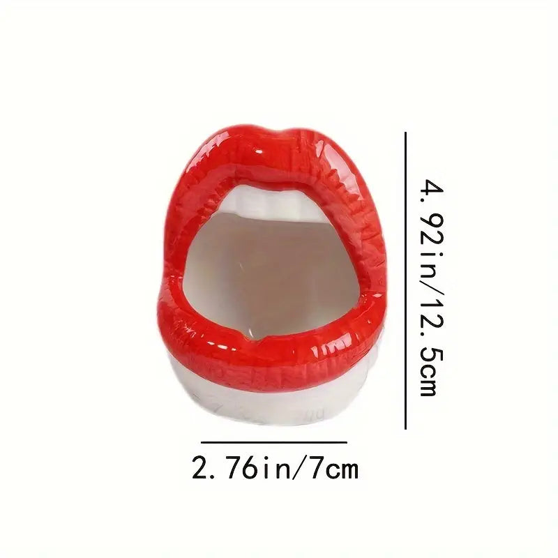 OMG ! Lips Planter / Vessel